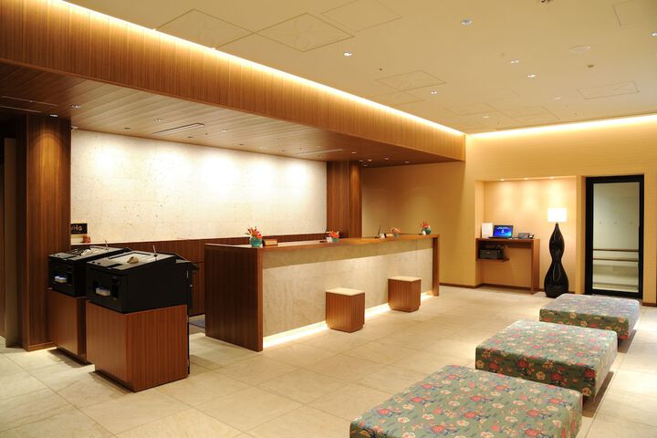 Hotel Interior 4 of 104
