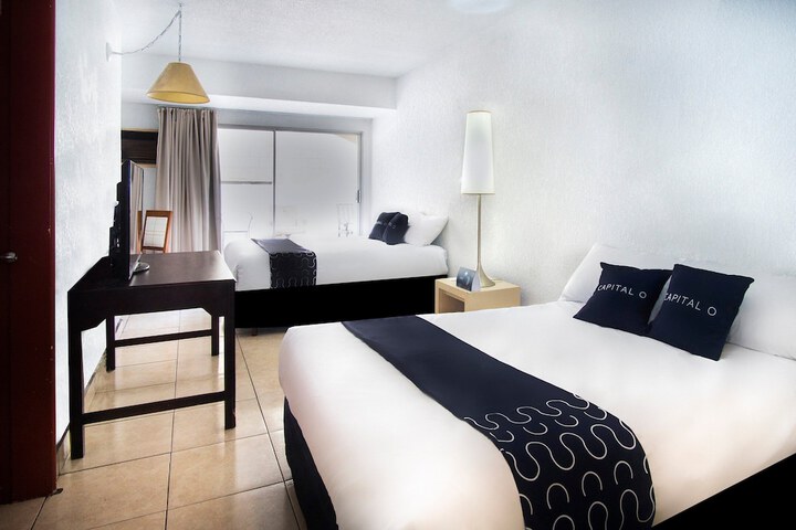 Room 15 of 61