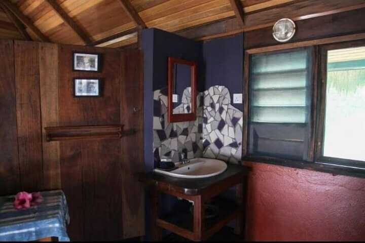 Room 2 of 40