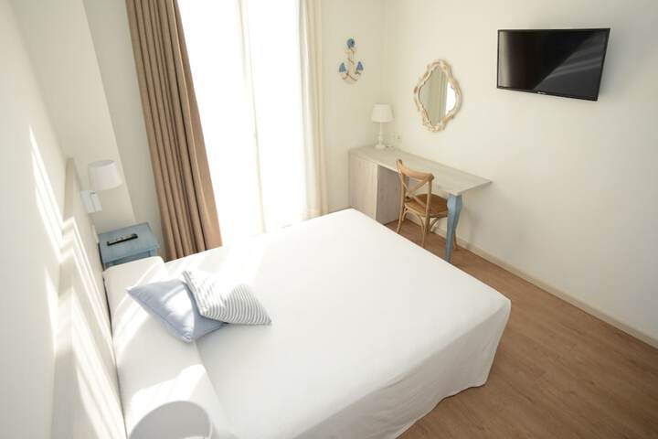 Room 15 of 58