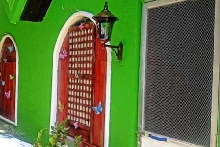 Hotel 6 of 8