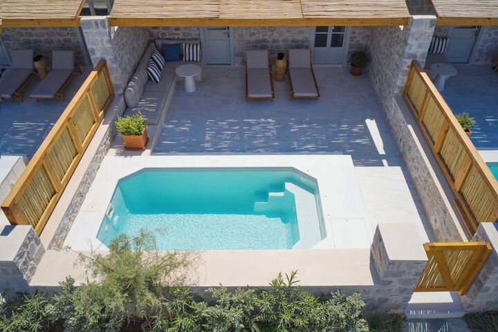 Terrace/Patio 33 of 70