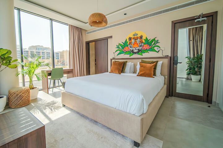 Room 3 of 34