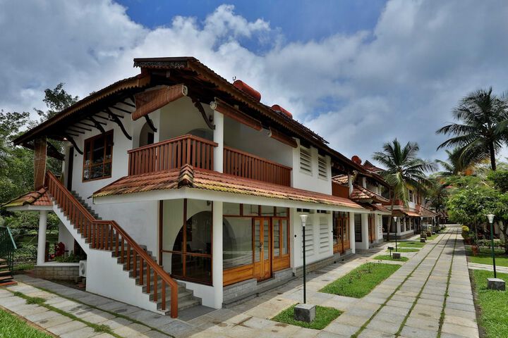 Hotel 136 of 144