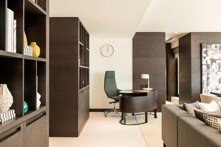 Room 91 of 334