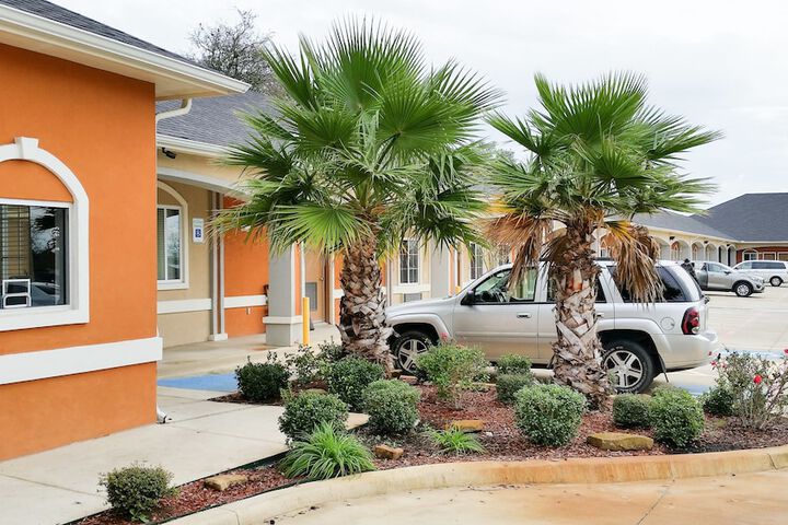 Terrace/Patio 24 of 26