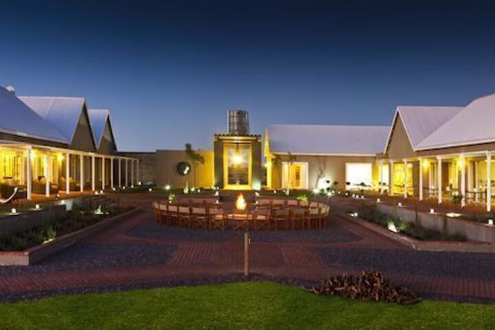 Africa Safari Lodge