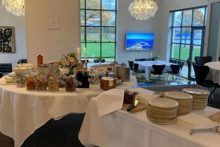 Dining 64 of 79