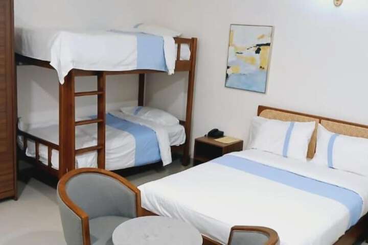 Room 7 of 31