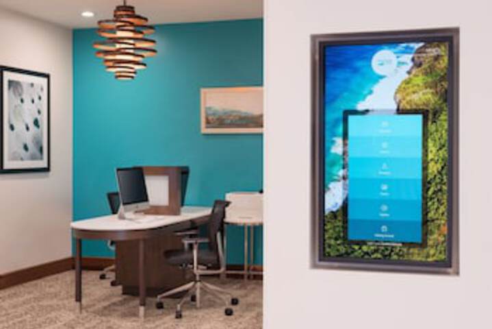 Concierge desk