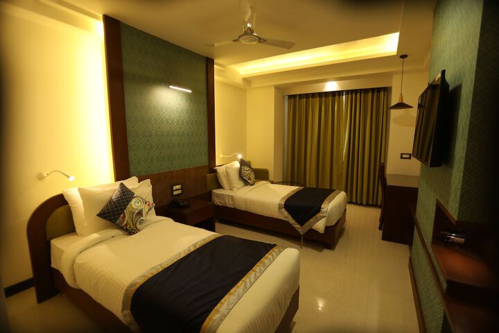 Room 4 of 29