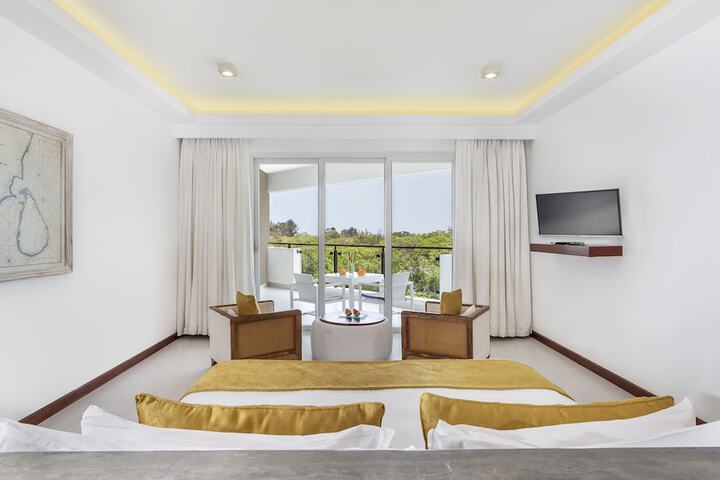 Room 14 of 67