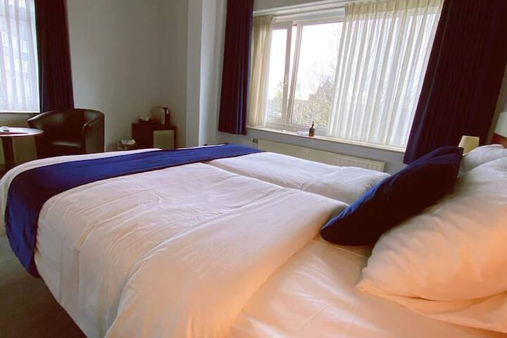 Room 20 of 72