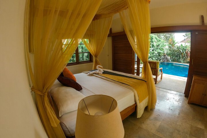 Room 14 of 52