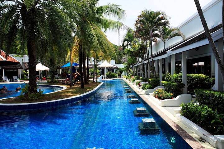 Pool 114 of 166