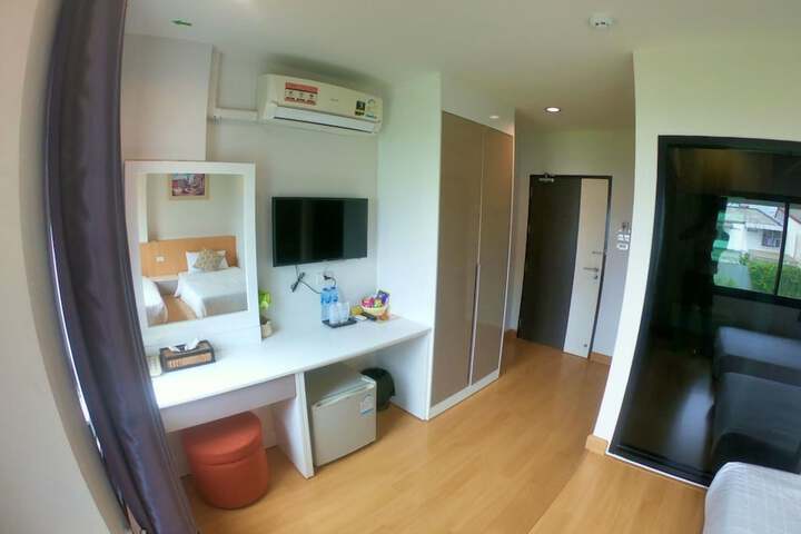 Room 21 of 63