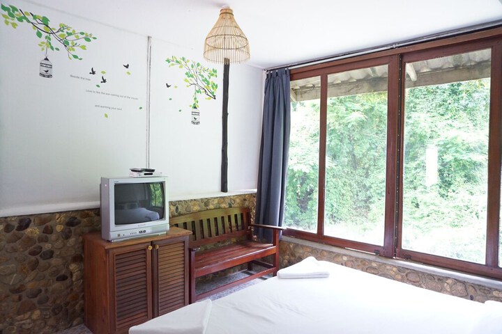 Room 58 of 104
