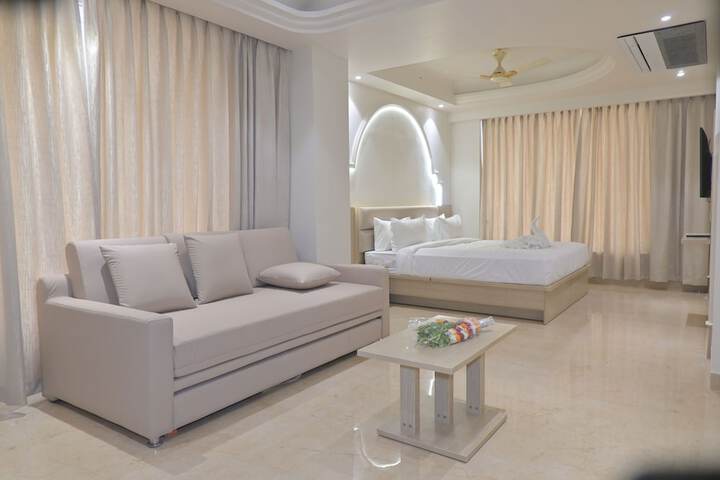 Room 19 of 27
