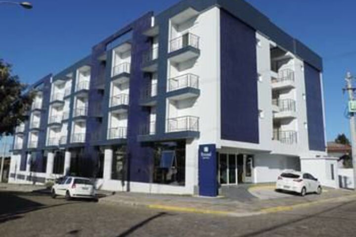 Hotel 12 of 18
