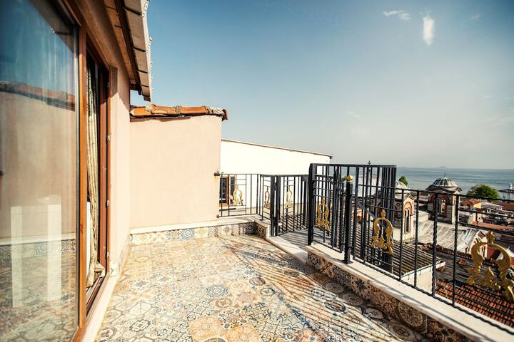 Terrace/Patio 15 of 23