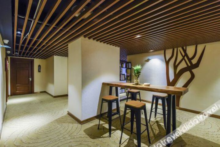 Jianshe Fashion Hotel