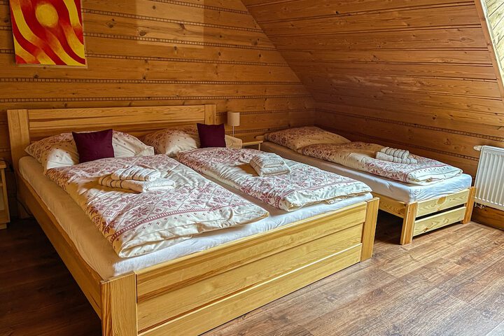 Room 10 of 51