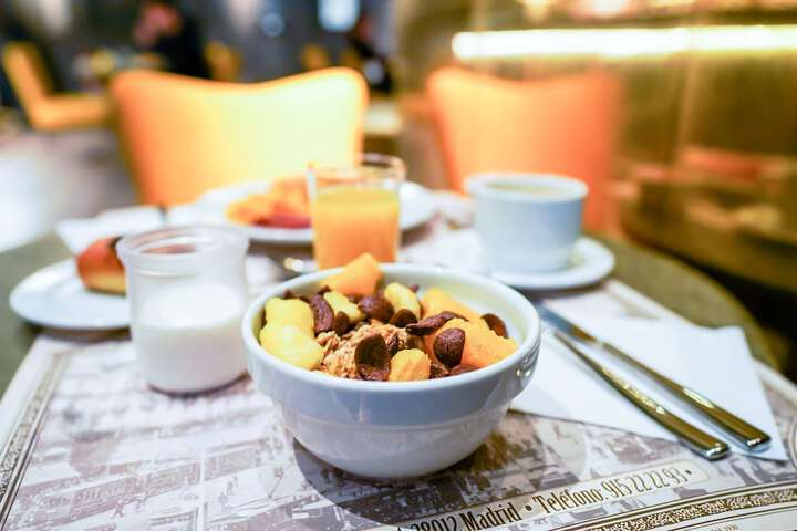 Dining 62 of 76