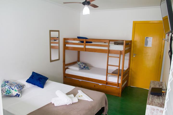 Room 20 of 99