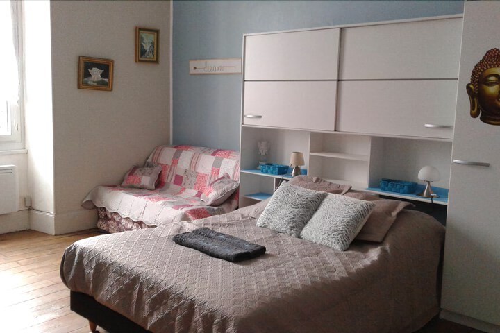 Room 5 of 5