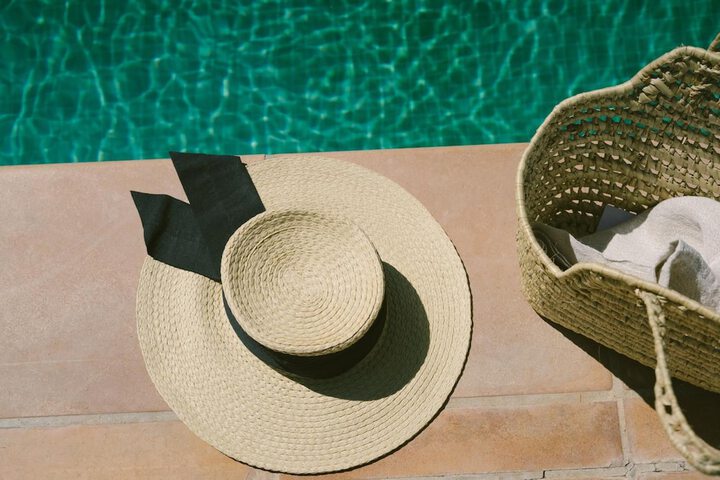 Pool 30 of 59