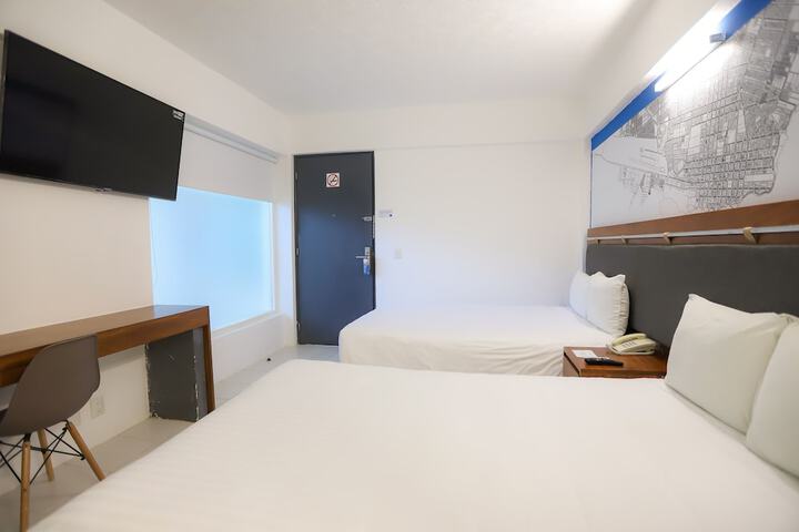 Room 21 of 37