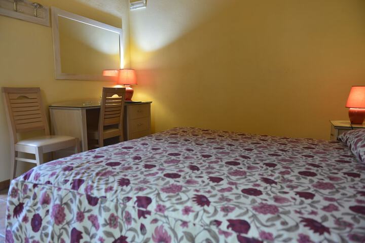 Room 18 of 94