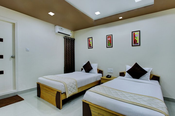 Room 8 of 29