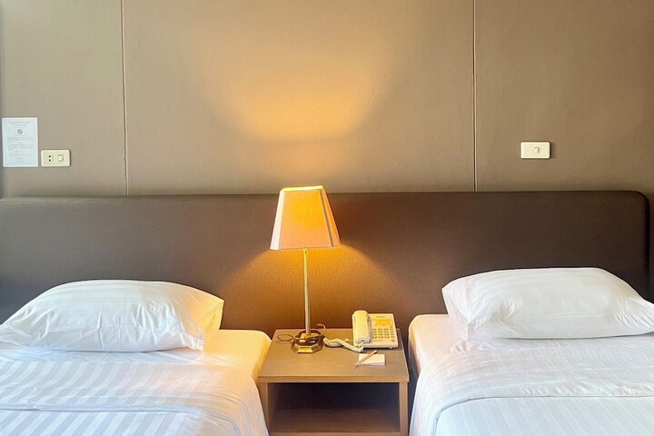 Room 22 of 111