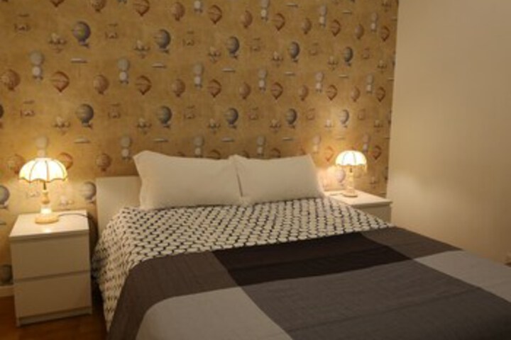 Room 52 of 82