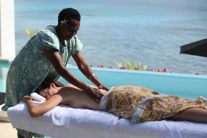 Massage in accommodation