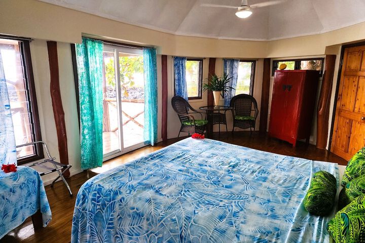 Room 33 of 121