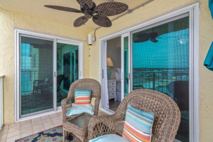 Terrace/Patio 5 of 130