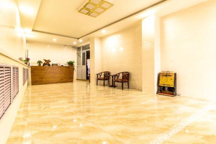 Hotel Interior 18 of 22