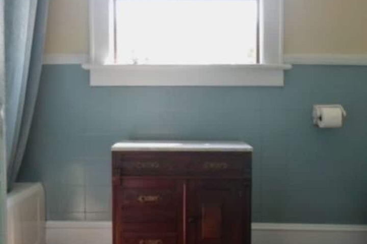 Room 28 of 50