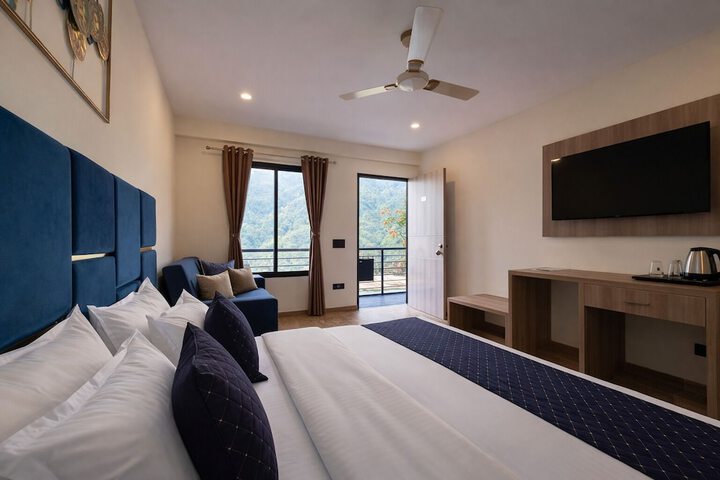 Room 19 of 50