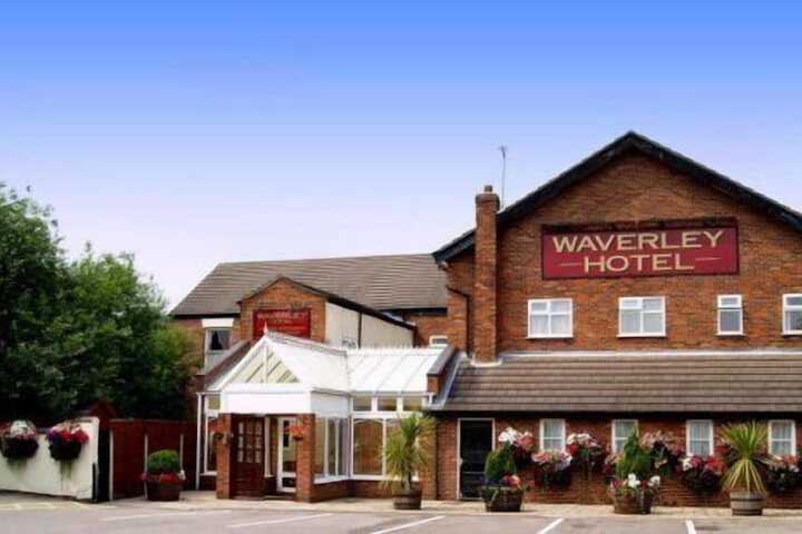 The Waverley Hotel in Crewe