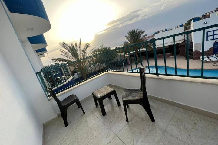 Terrace/Patio 9 of 24