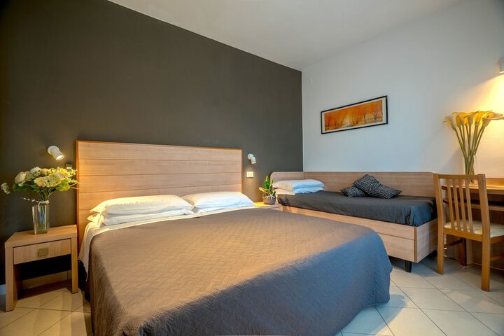 Room 52 of 131