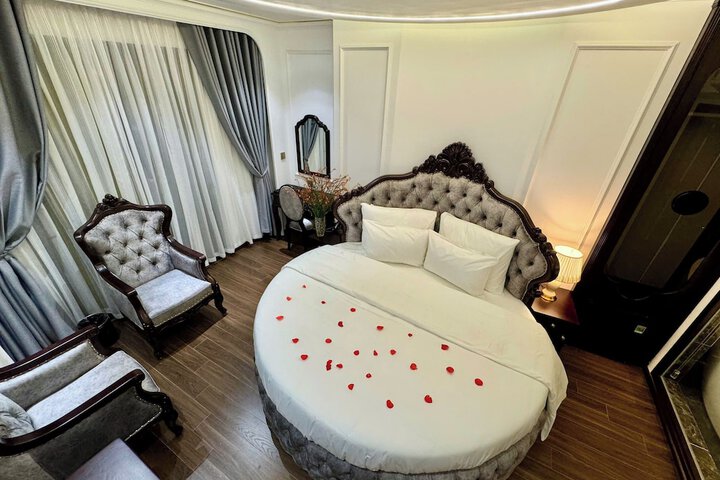 Room 59 of 165