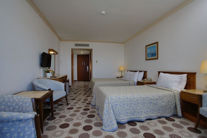 Room 15 of 70