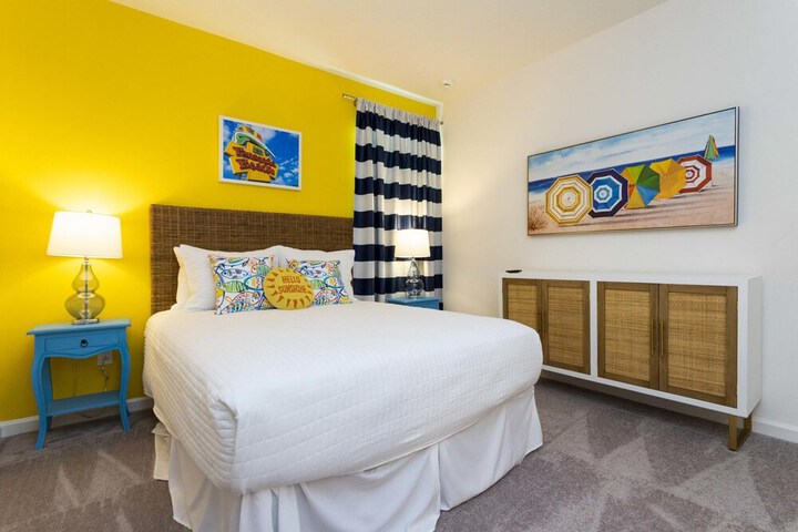 Room 18 of 40