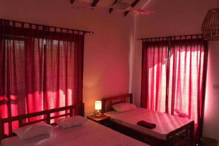 Room 7 of 49