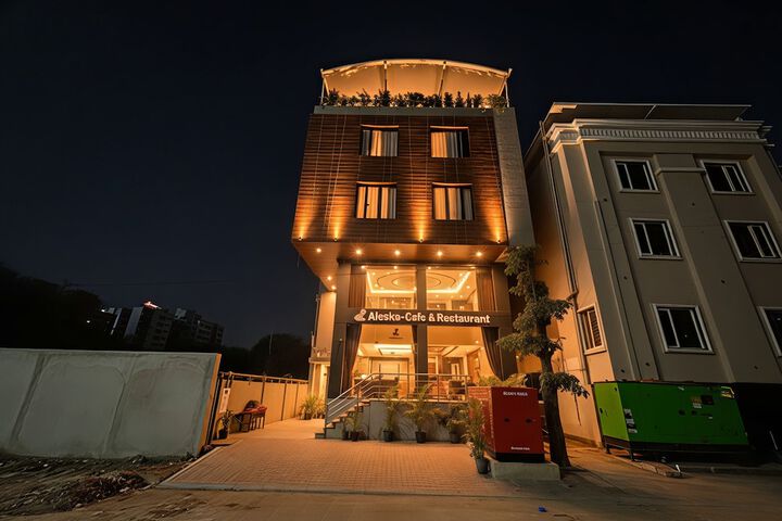 Hotel 16 of 16