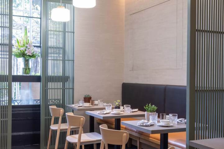 Breakfast area